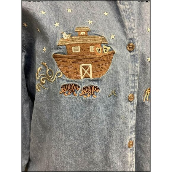 Women’s Vintage Christopher & Banks Button Up - Picture 3 of 8